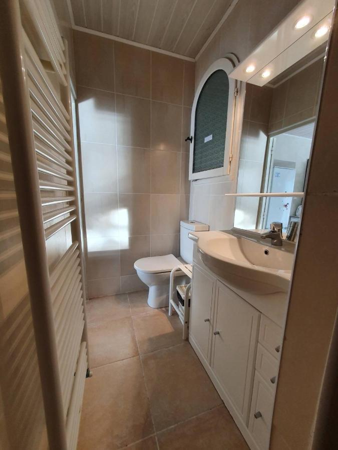 Studio Cosy Avec Grande Terrasse Au Calme Villa Saint-Cyr-sur-Mer Exterior foto
